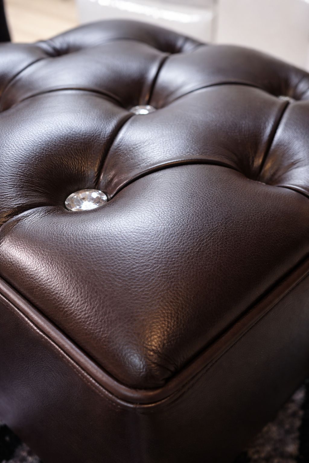 Mopane 100% Genuine Leather Diamond Button Ottoman